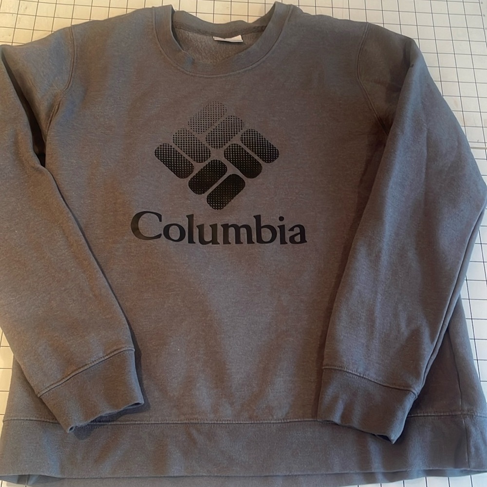 Columbia Sweatshirt